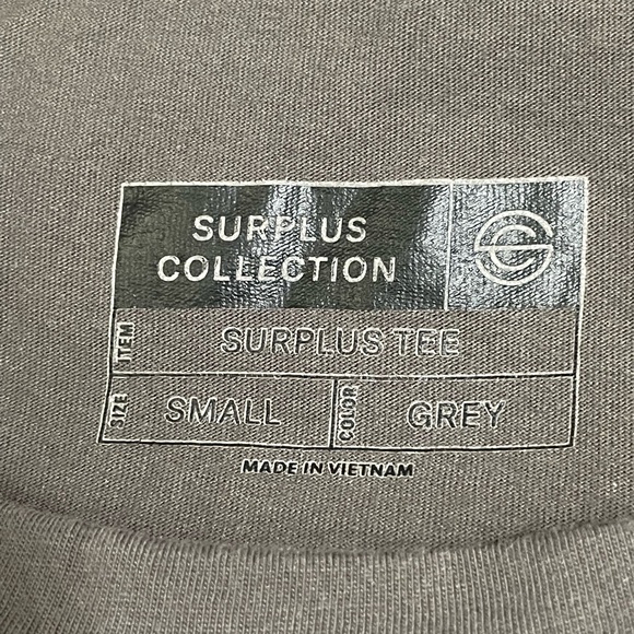 Men’s Huckberry small T-shirt - Picture 2 of 4